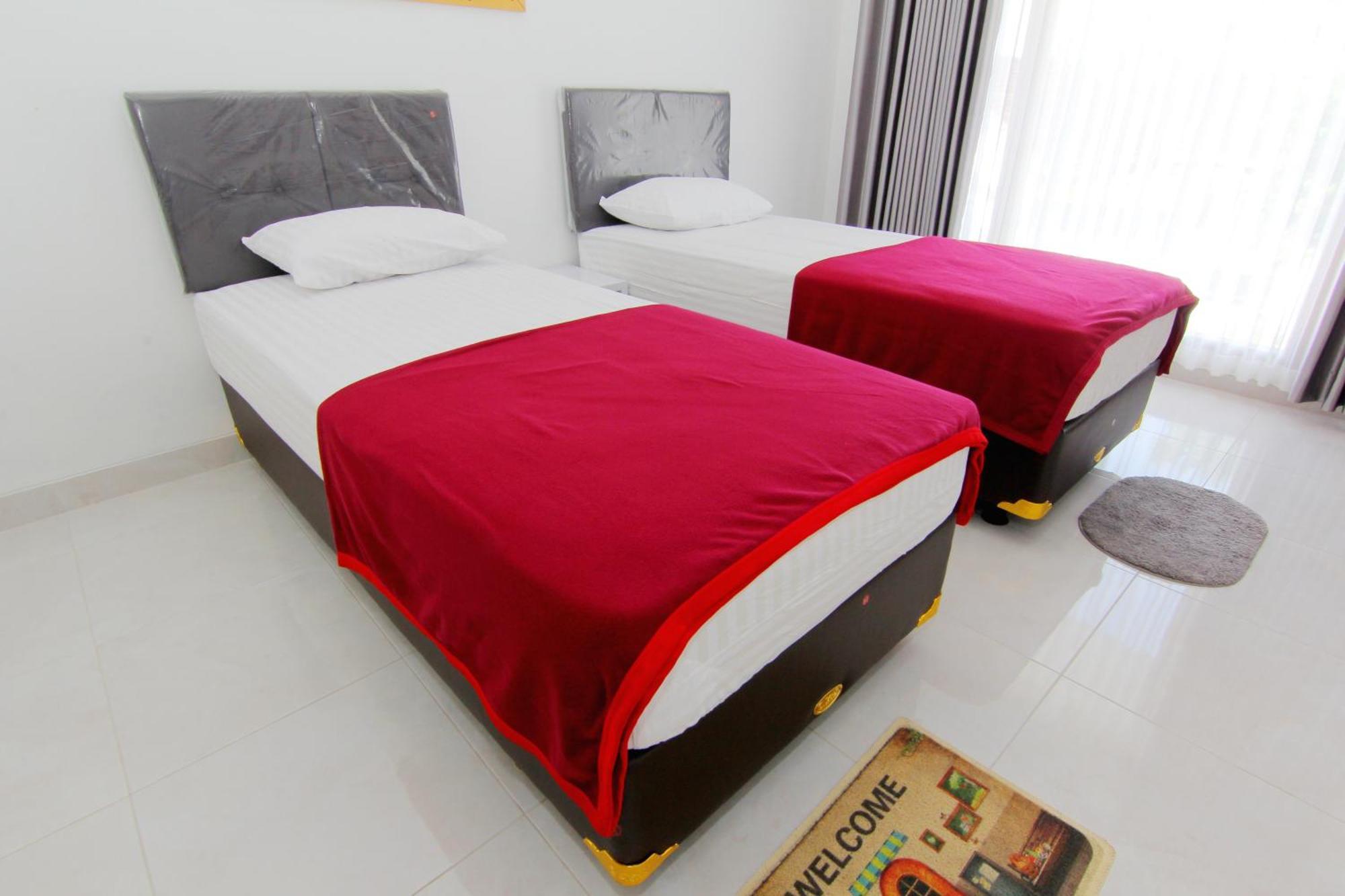 Silas Garden Yogyakarta Exterior photo